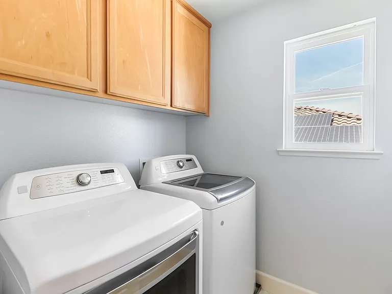 1746 Trinity Way — Photo 20
