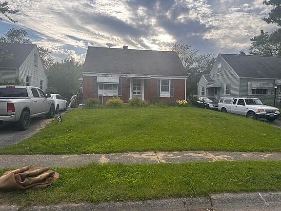 2nd image of 3431 Dresden St