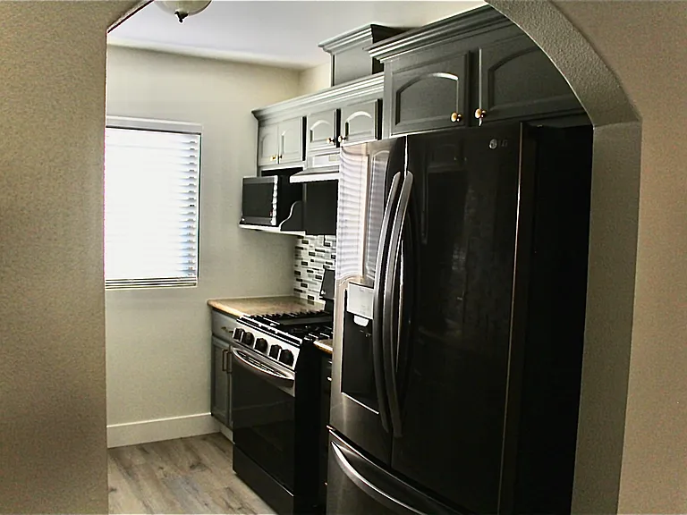 617 N Garfield Ave #2 — Photo 8
