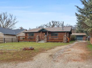 23971 Coral Springs Ln, Tehachapi, CA 93561