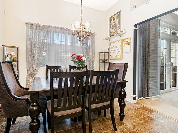 5th image of 5230 Bloomsbury Ln