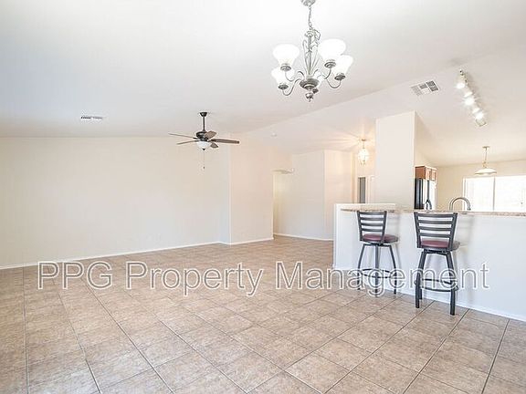 5th image of 1698 S 159th Ave