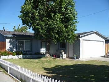 1st image of 3098 Ensalmo Ave