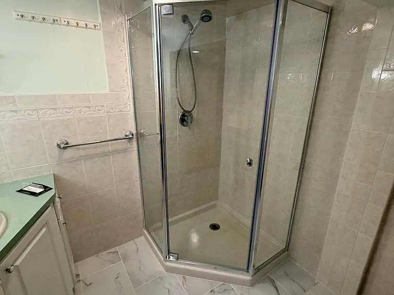 39 Dartmouth St #B — Photo 11