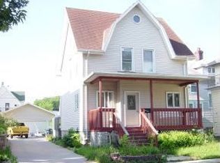 108 Hamilton Pl, Fond Du Lac, WI 54935