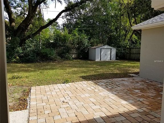 5th image of 101 S Orion Ave