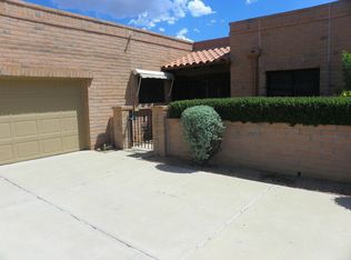 1531 W Camino Estelar, Green Valley, AZ 85622