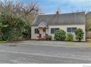155 NW Alder Pl, Issaquah, WA 98027