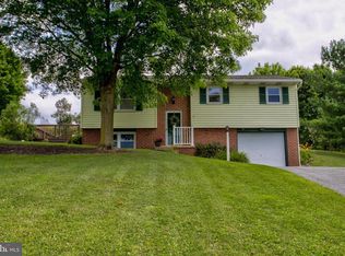 316 Long Ln, Lititz, PA 17543
