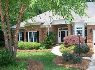 1800 Cloudburst Dr, Matthews, NC 28105