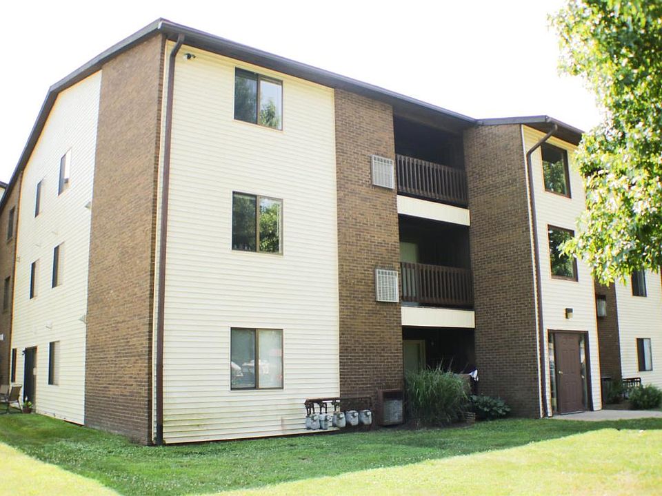 1st image of 4301 10th Ave APT 101B