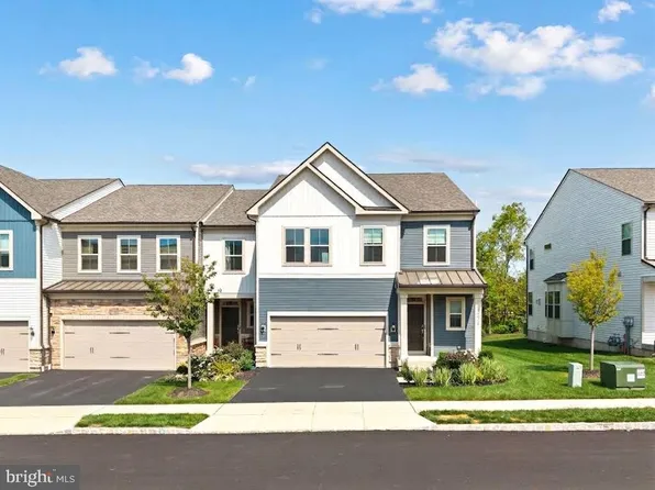 2016 Marquis Ln, Jamison, PA 18929