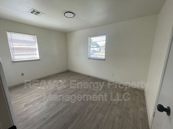 5th image of 5316 S Monte Pl