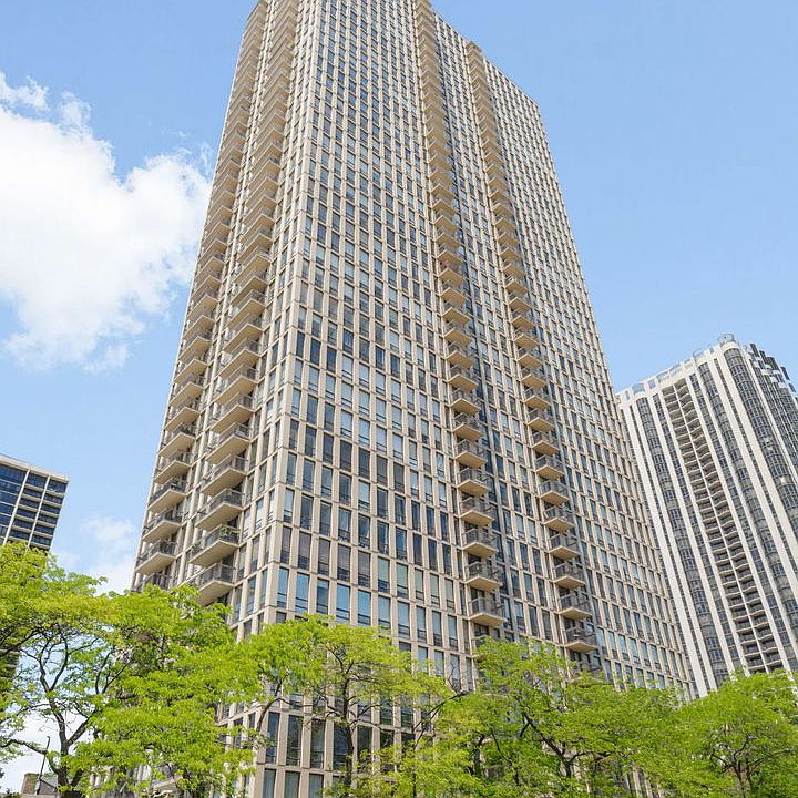1st image of 1660 N Lasalle St #807
