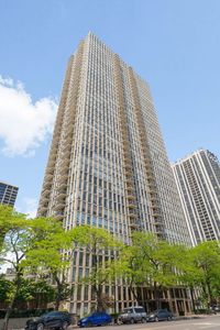 1660 N Lasalle St #807, Chicago, IL, 60614
