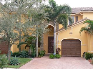 15320 SW 9th Way, Miami, FL 33194