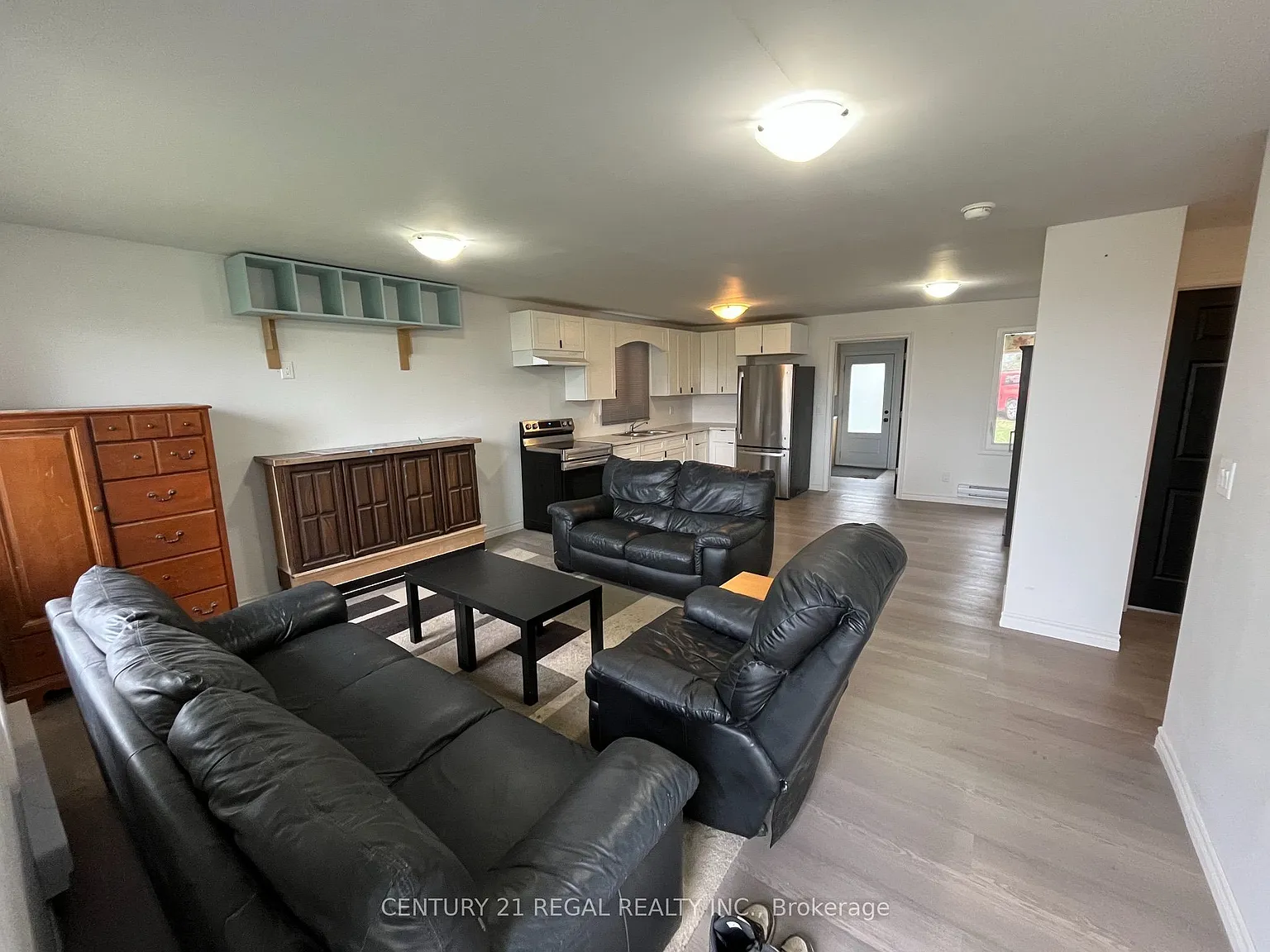 2 bed, $2,300 — Photo 3