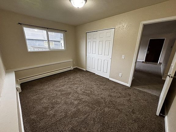 5th image of 303 E 16th Ave