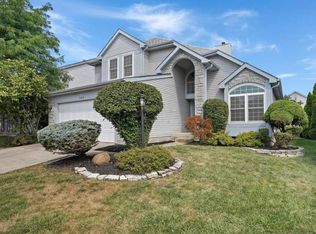 964 Larkfield Dr, Columbus, OH 43085