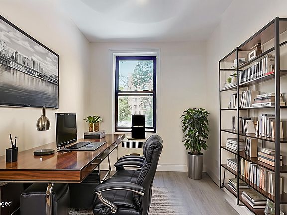 4th image of 8380 118th St APT 3R