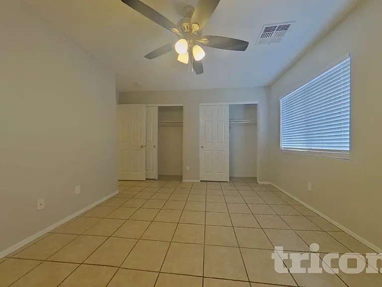 22371 W Solano Dr — Photo 8