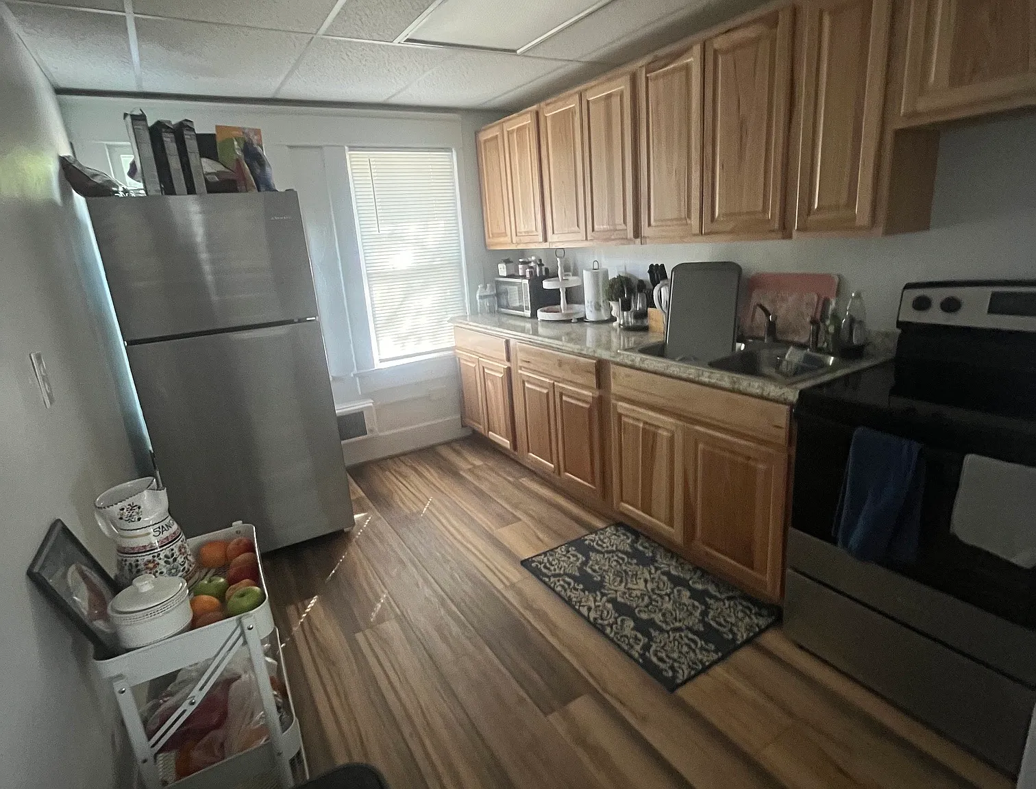 1 bed, 400 sqft, $900 — Photo 1