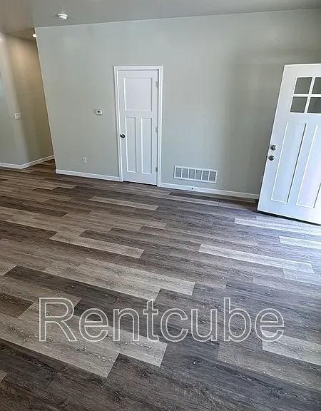 3850 Peru Rd — Photo 4