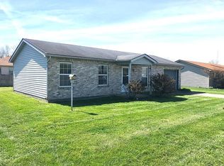 135 Hodge St, Charlestown, IN 47111