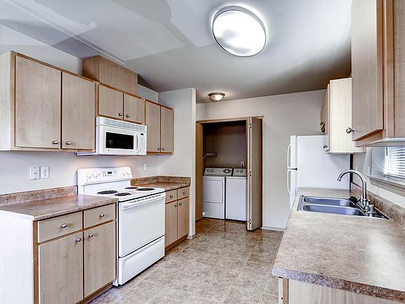 5th image of 1250 McDaniel Ln SE APT 101