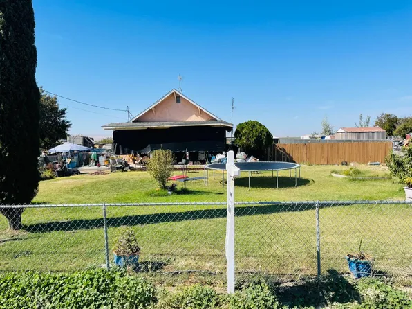 21905 Lexington Ave, Dos Palos, CA 93620