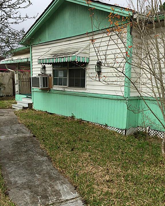 1st image of 8413 Carolwood Dr