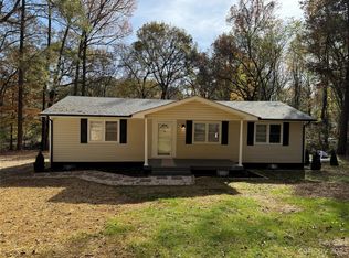 58 Dunn St, Belmont, NC 28012