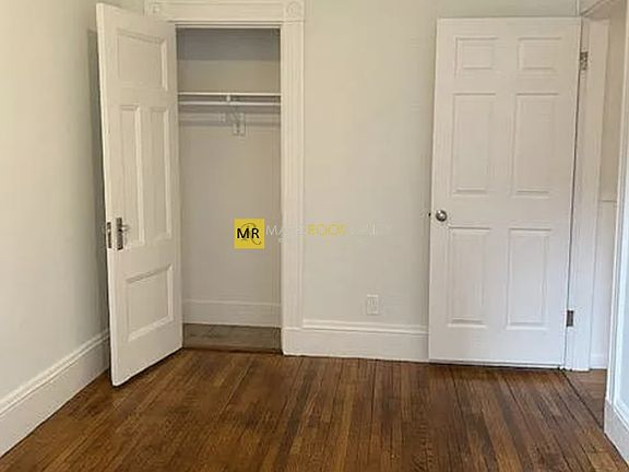 5th image of 499 Beacon St APT 2