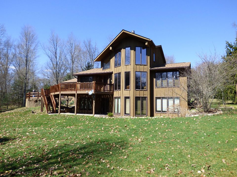 1st image of 8120 Fernwood Dr