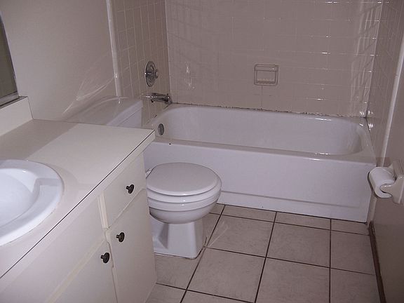 5th image of 3636 Glen Village Ct