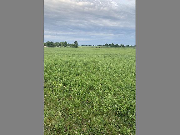 4th image of 1396 E County Road 350 N