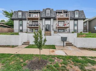 3909 Kenwood Ave APT 17, Kansas City, MO 64110