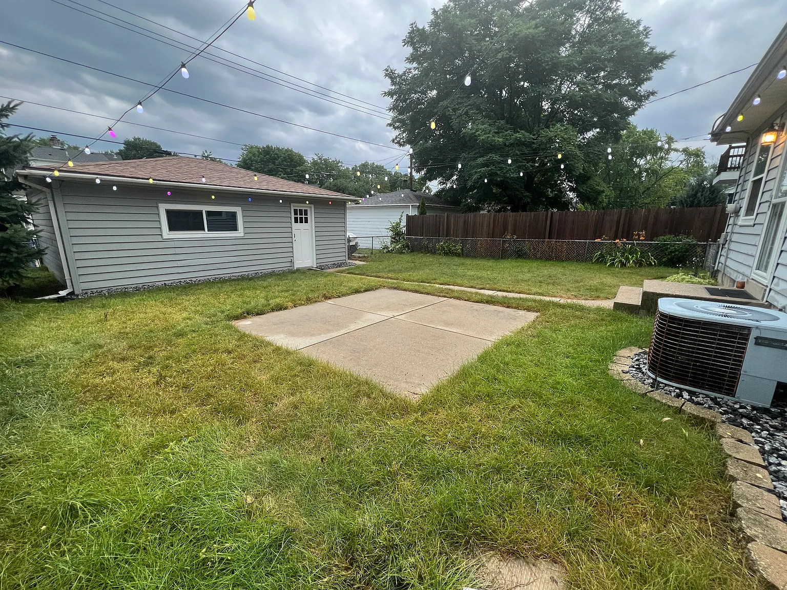 3 bed, 1250 sqft, $3,500 — Photo 4