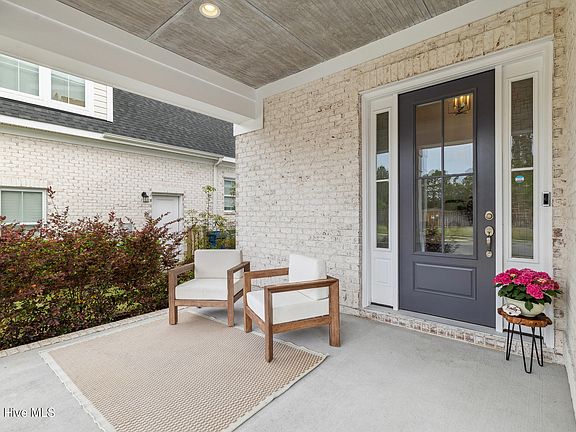 5th image of 4519 Auriana Way
