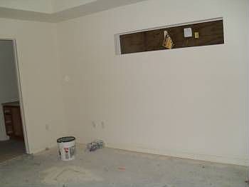 4th image of 1120 Cummings St E