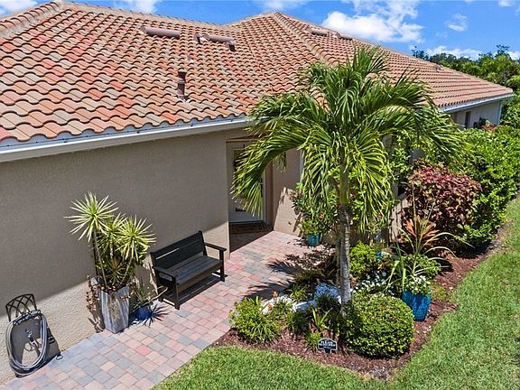 5th image of 15280 Cortona Way