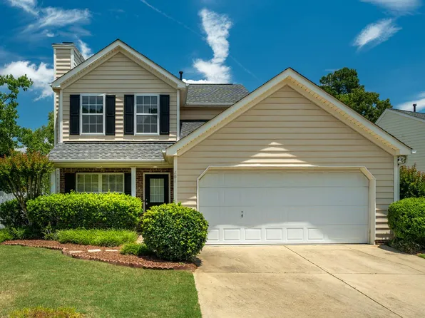 101 Thorncrest Dr, Apex, NC 27539