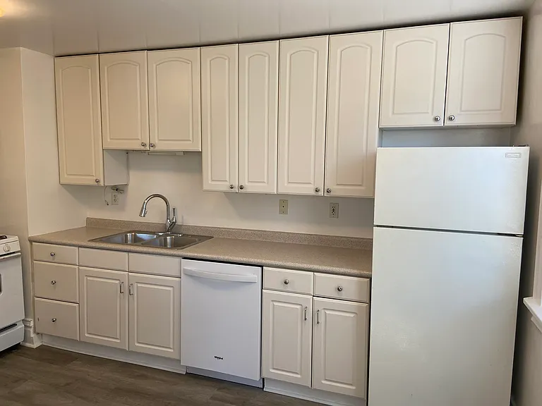 2400 Fremont Ave S #2 — Photo 13