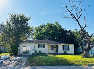 2505 Cardinal St, Victoria, TX 77901