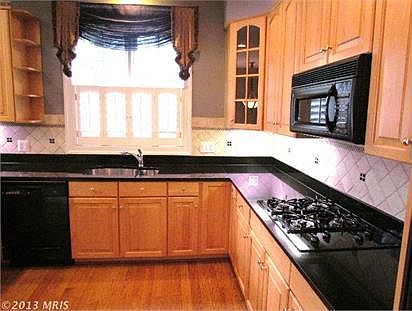 4th image of 4700 Monaco Cir