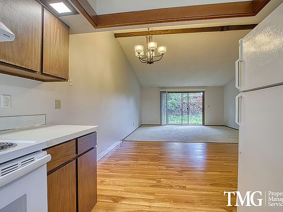 4th image of 3212-3234 E 13th Pl #3224-7
