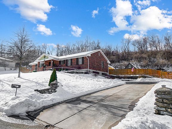 2nd image of 447 Pickett Dr