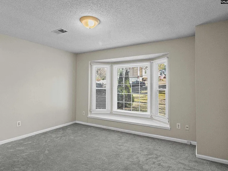 42 Halton Ct — Photo 1