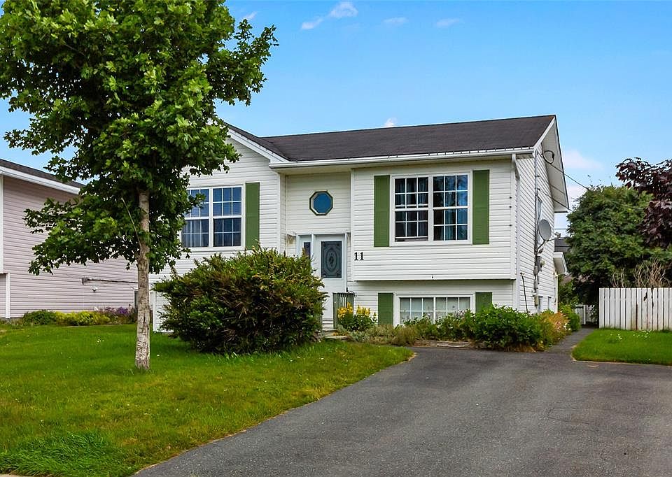 1st image of 11 Emerald Drive
