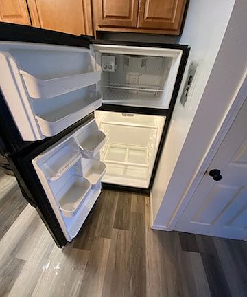 3rd image of 5140 Taku Dr #5